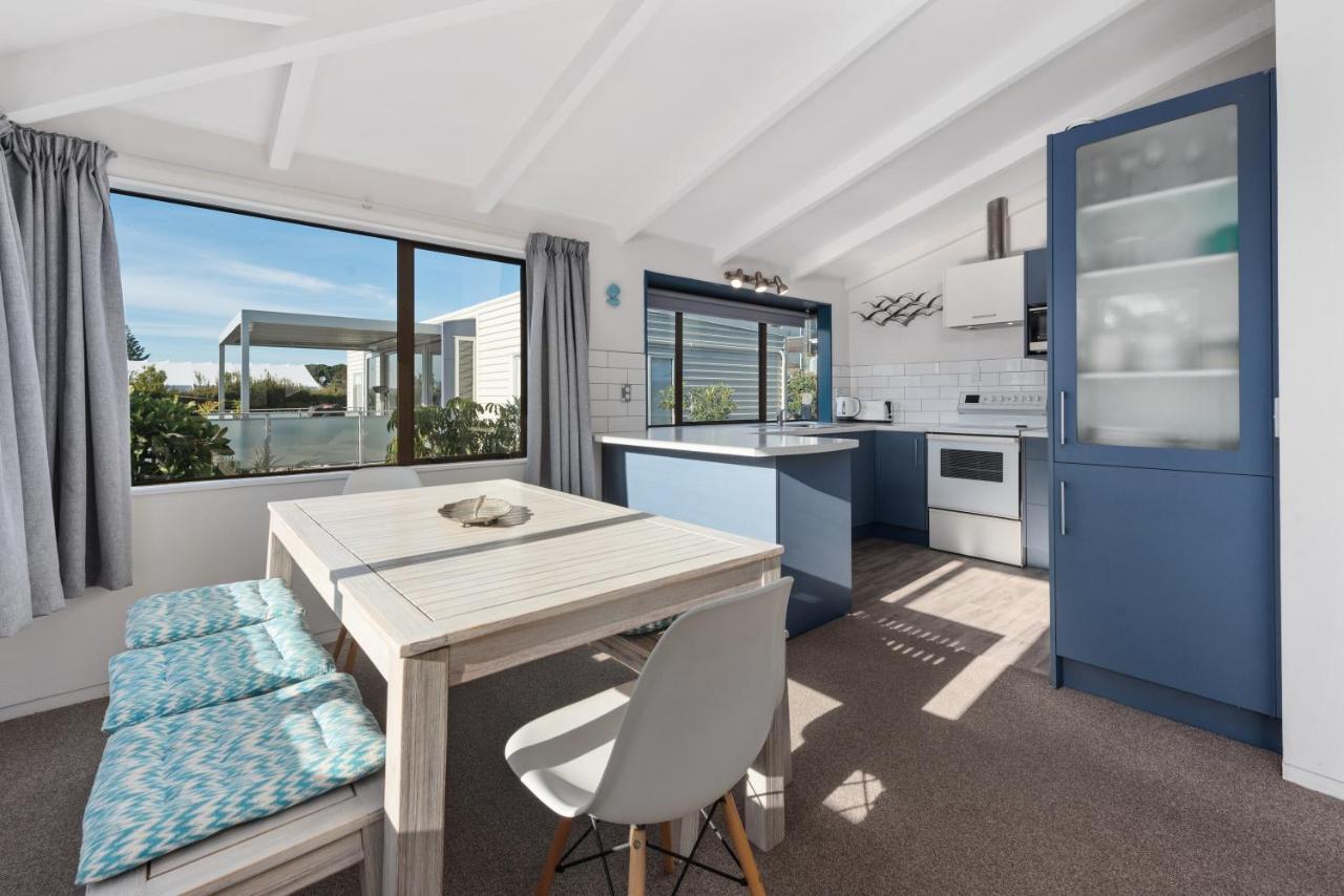 The Blue Beach House Mount Maunganui Exterior foto
